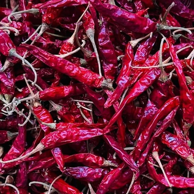 DRY CHILLIES MANKAT STEM 10Kg